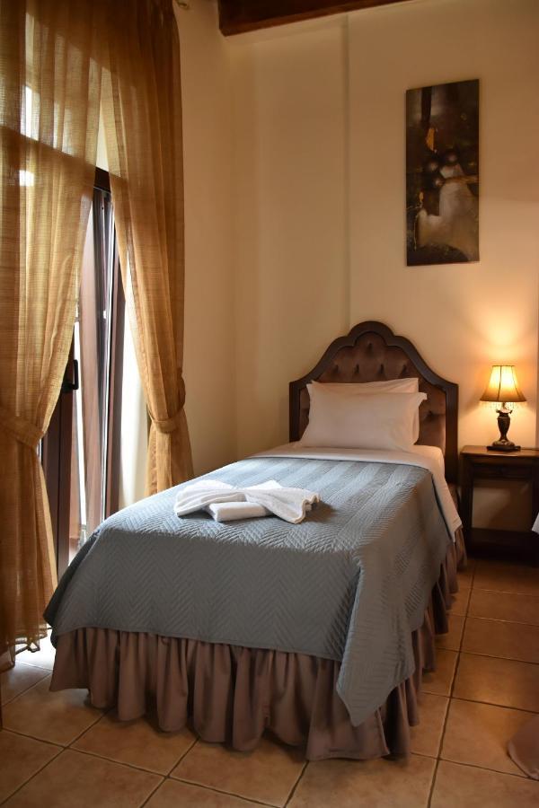 Odos Oneiron Boutique Hotel 하니아 외부 사진